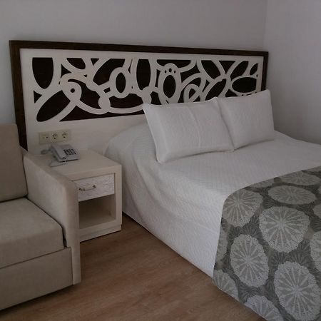 Meggs Bodrum Beach Restaurant & Hotel Ortakent Εξωτερικό φωτογραφία