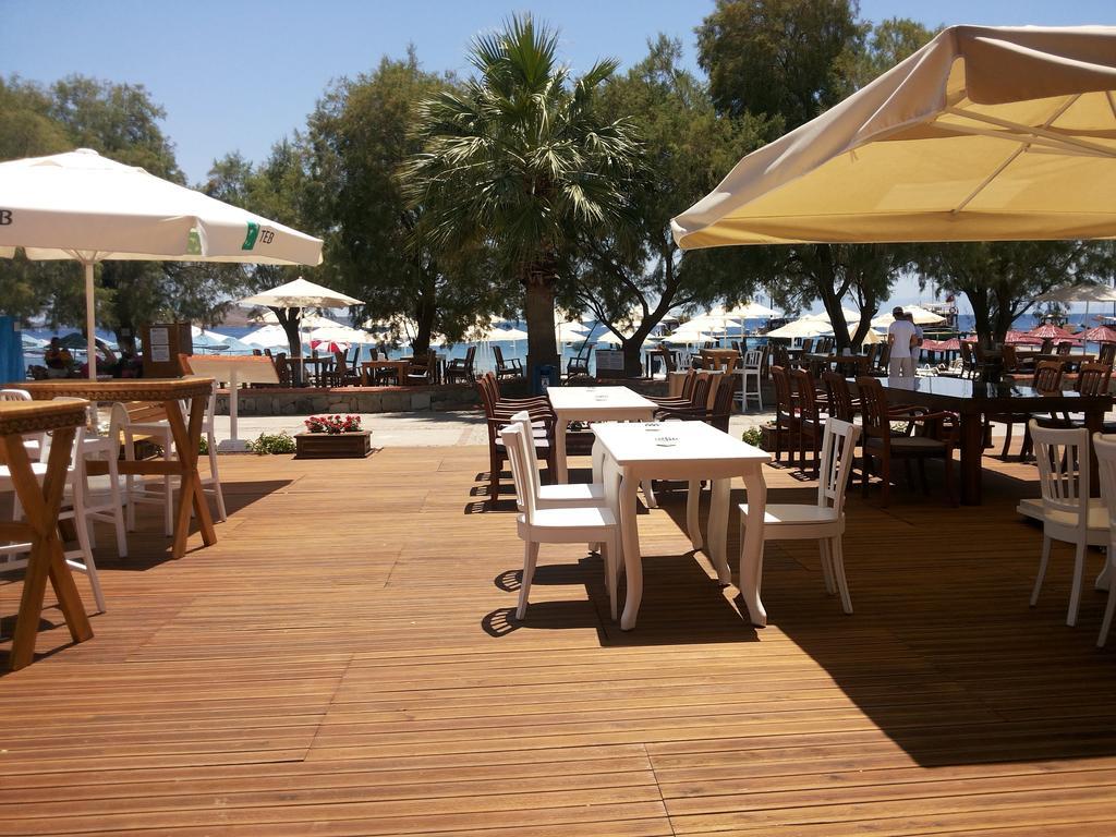 Meggs Bodrum Beach Restaurant & Hotel Ortakent Εξωτερικό φωτογραφία