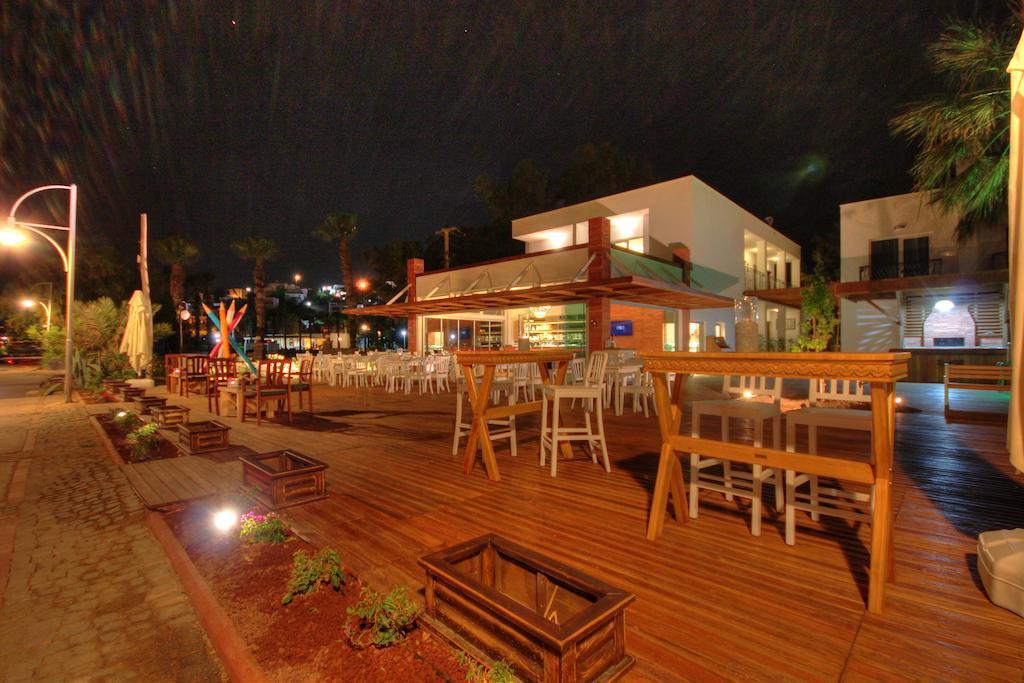 Meggs Bodrum Beach Restaurant & Hotel Ortakent Εξωτερικό φωτογραφία