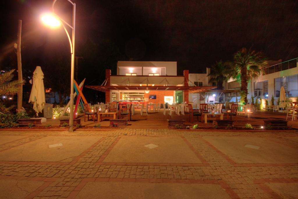 Meggs Bodrum Beach Restaurant & Hotel Ortakent Εξωτερικό φωτογραφία