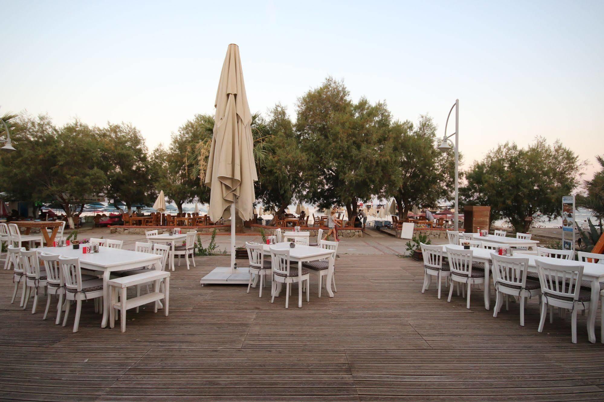 Meggs Bodrum Beach Restaurant & Hotel Ortakent Εξωτερικό φωτογραφία